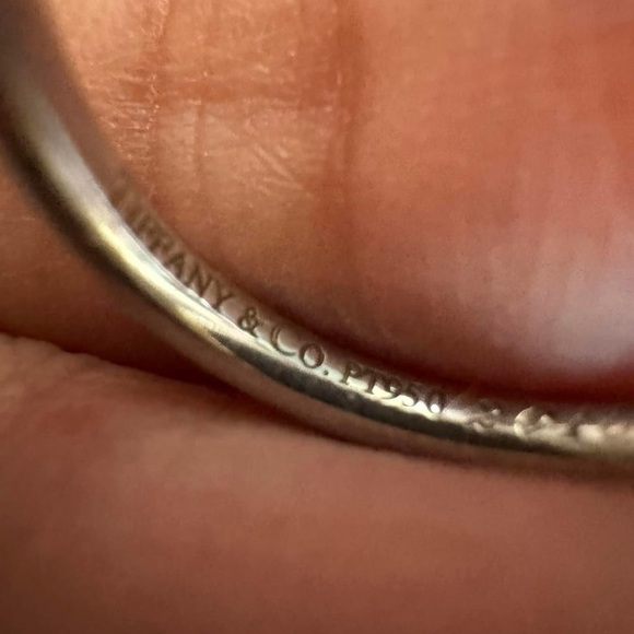 Tiffany&Co platinum curved wedding band *PRICE is FIRM* - Picture 12 of 16